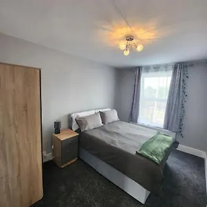 comfy-1-bedroom-flat.brighton-hotels-england.com/